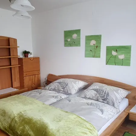 Prázdninový dům In Near Weinsberg Forest Altmelon