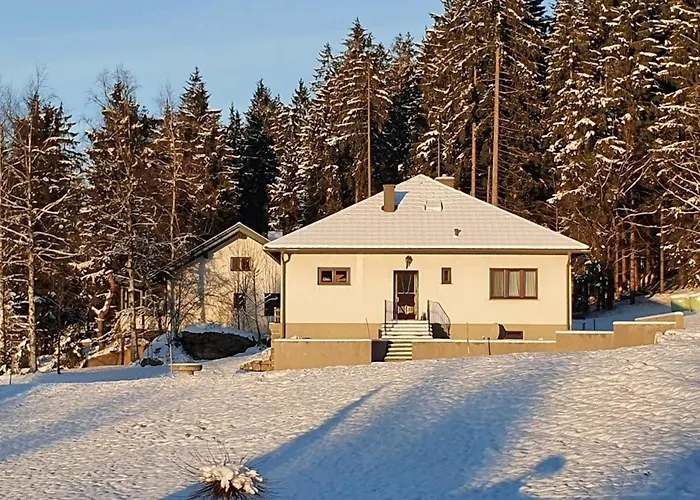 In Near Weinsberg Forest Сasa de vacaciones Altmelon