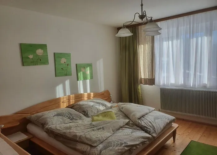 In Near Weinsberg Forest * Altmelon