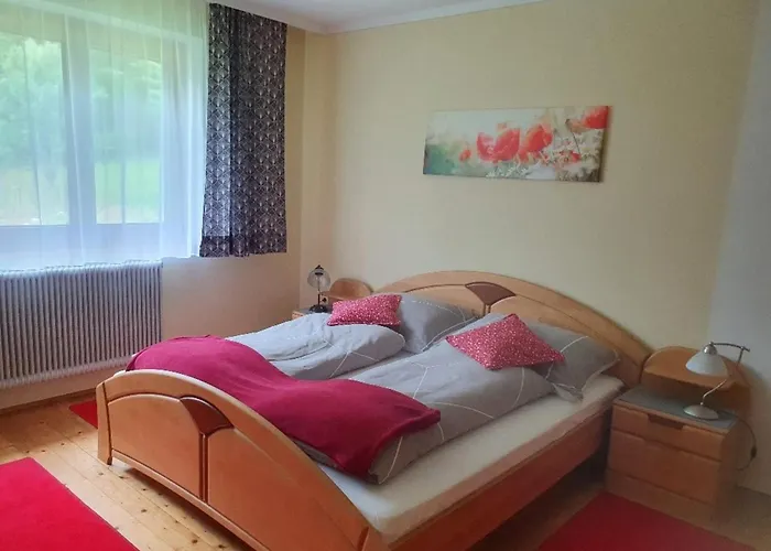 In Near Weinsberg Forest * Altmelon