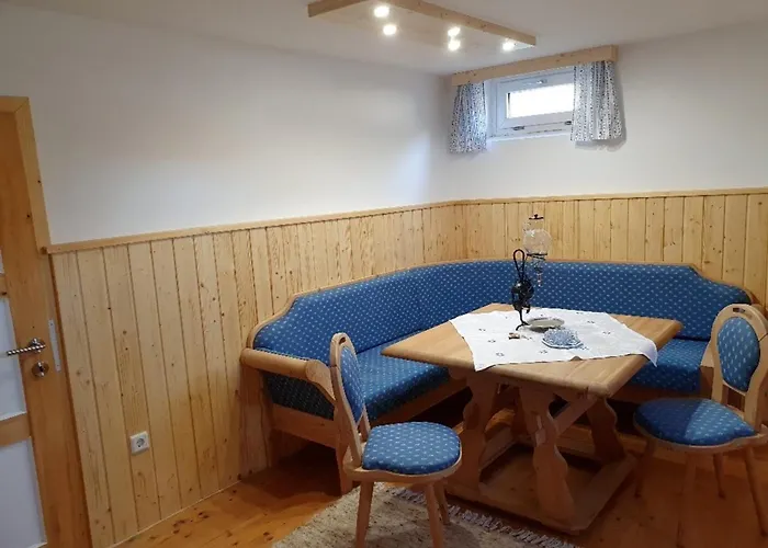 In Near Weinsberg Forest * Altmelon